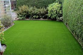 Synthetic lawn carpet