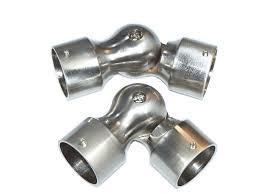 Curtain rod corner fittings