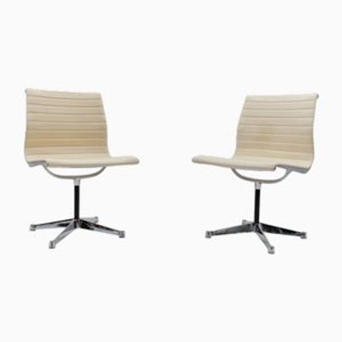 Classic workstation chairs