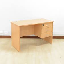Computer office desk Sold by Primepathsolutions